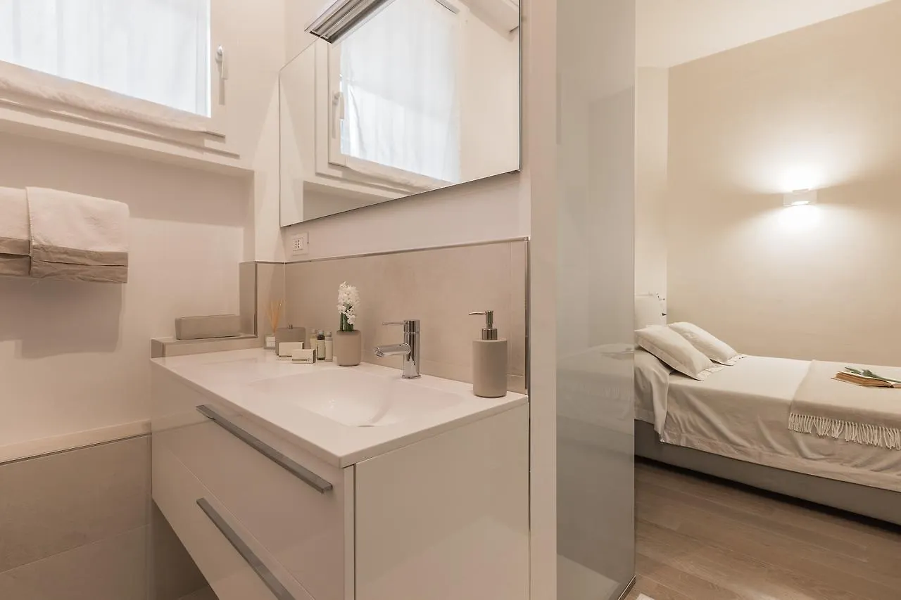 San Francesco Luxury Suite - Adult Only Bologna Apartment